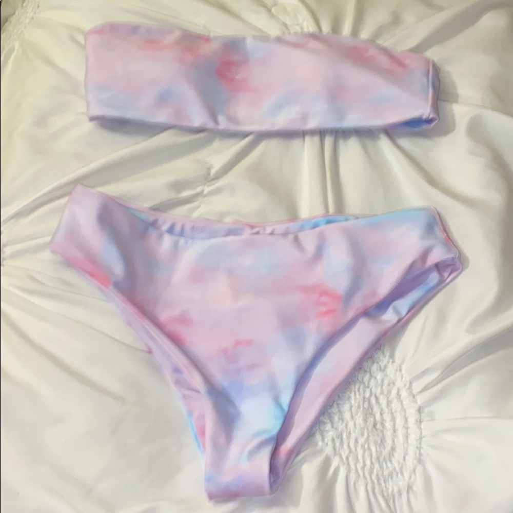 Bathing suit